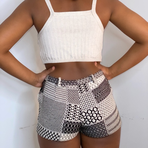 Top and Shorts - Picture 2 of 3
